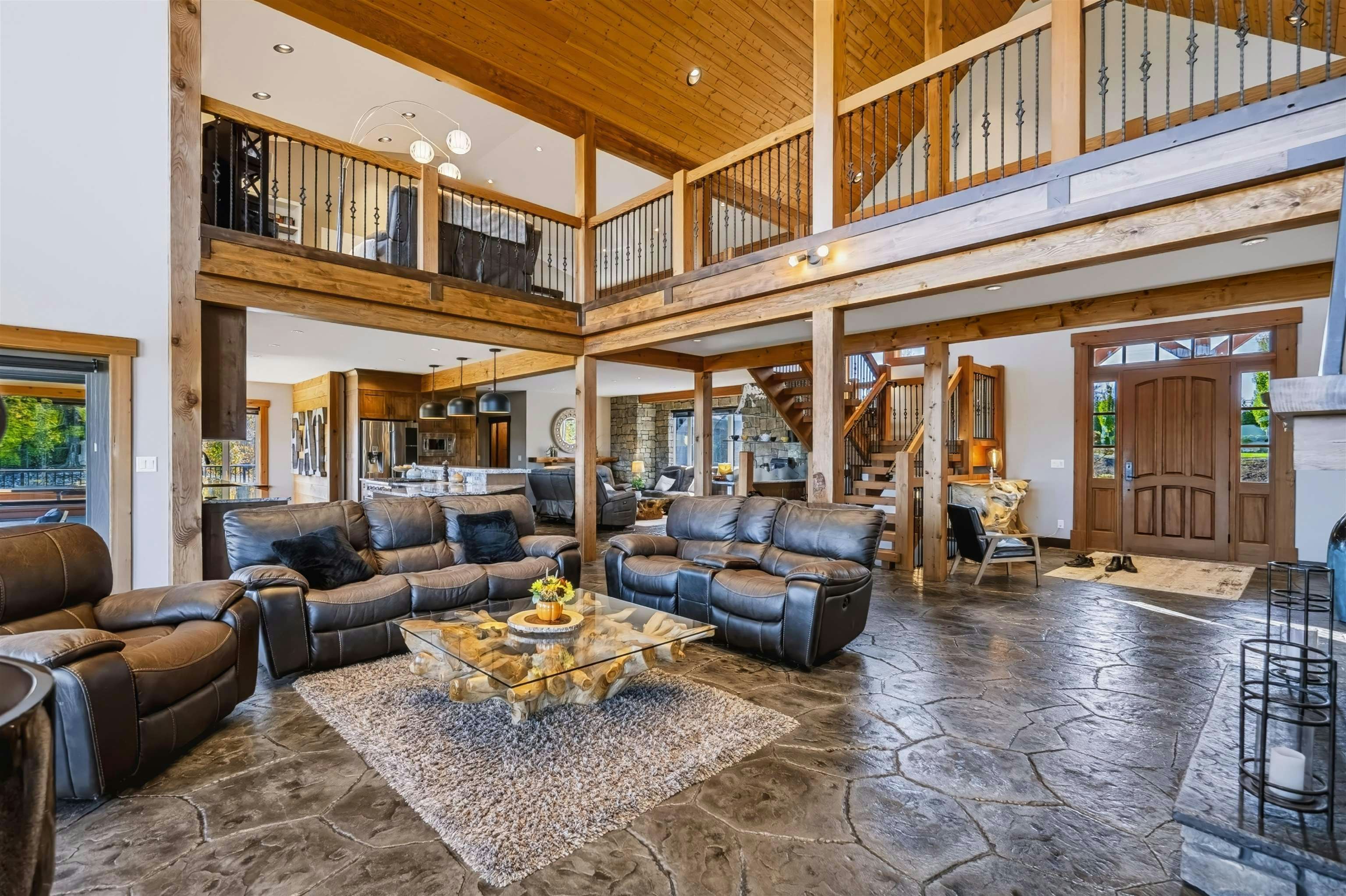 7460 Bradner Road - 4