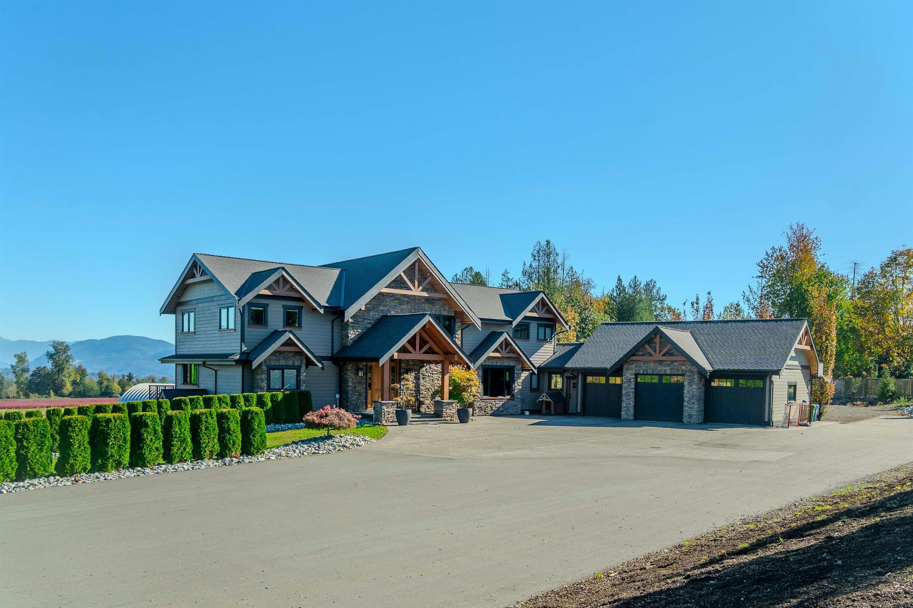 7460 Bradner Road - 2