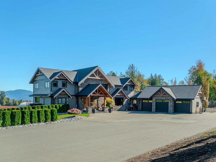 7460 Bradner Road, Abbotsford, BC, V4X 2B6 - 2