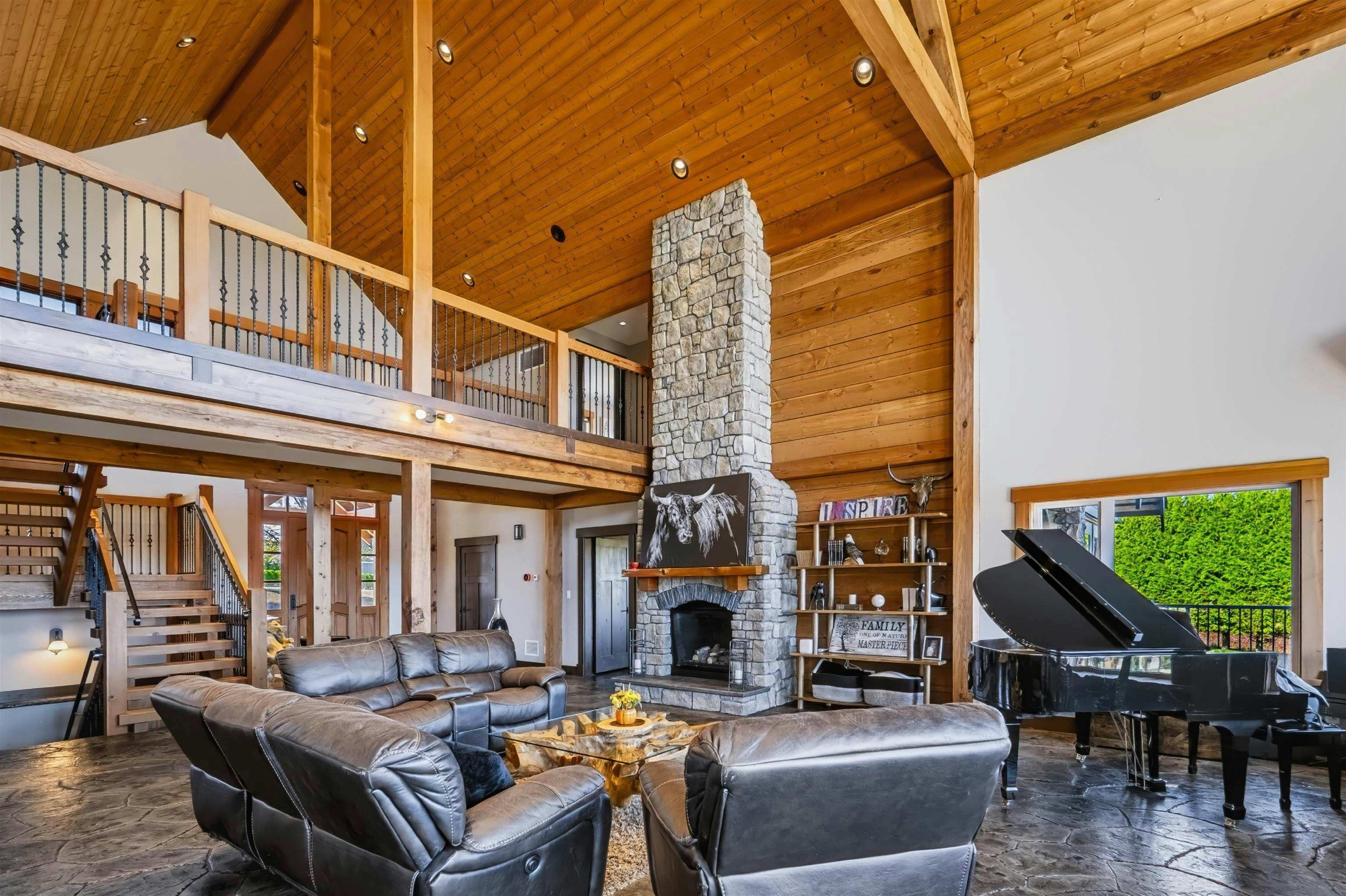 7460 Bradner Road, Abbotsford, BC, V4X 2B6 - 7