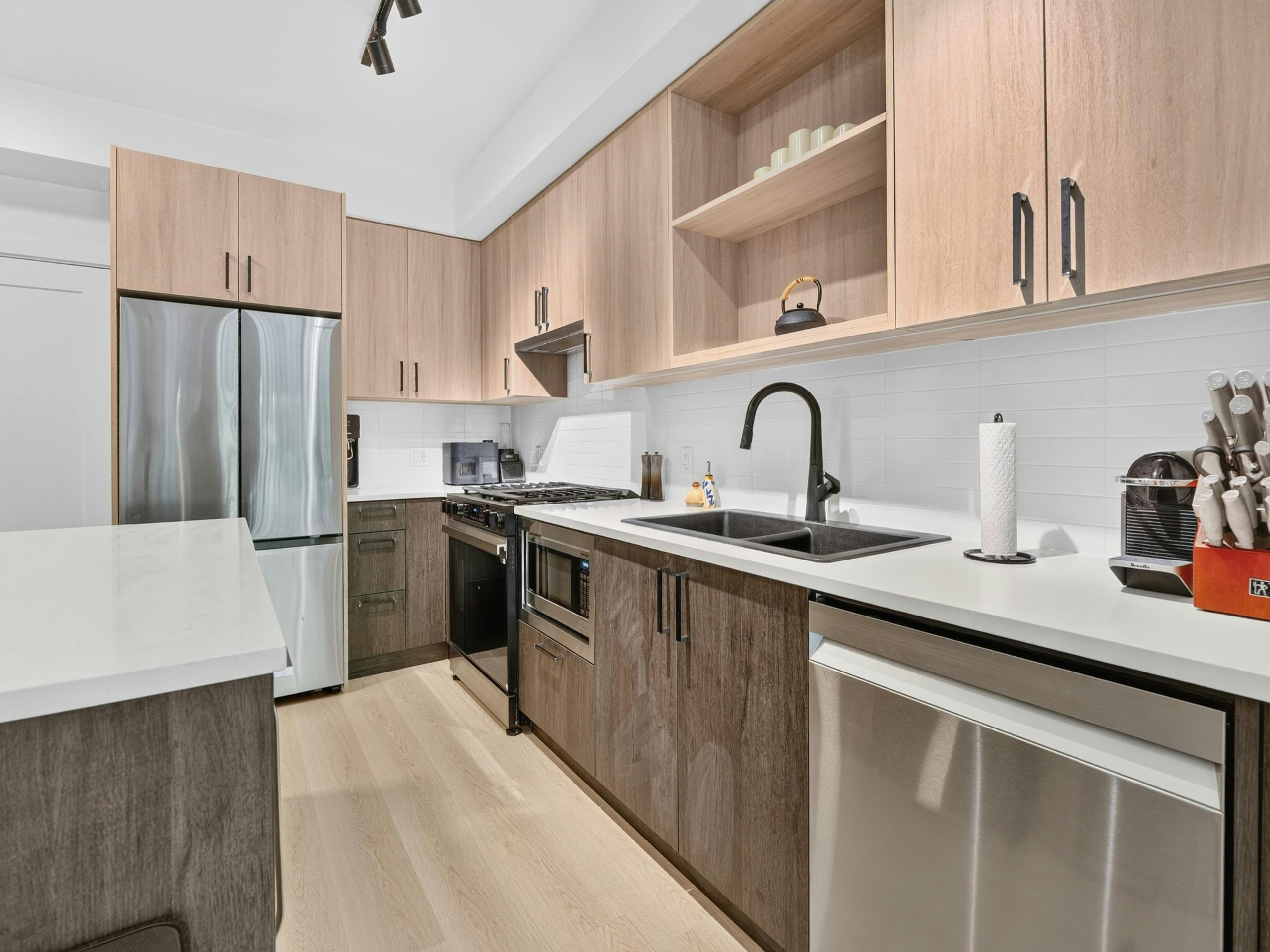 105-2002 St. George Street, Port Moody, BC, V3H 0N4 - 6
