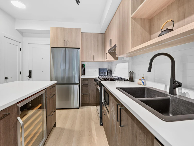 105-2002 St. George Street, Port Moody, BC, V3H 0N4 - 7