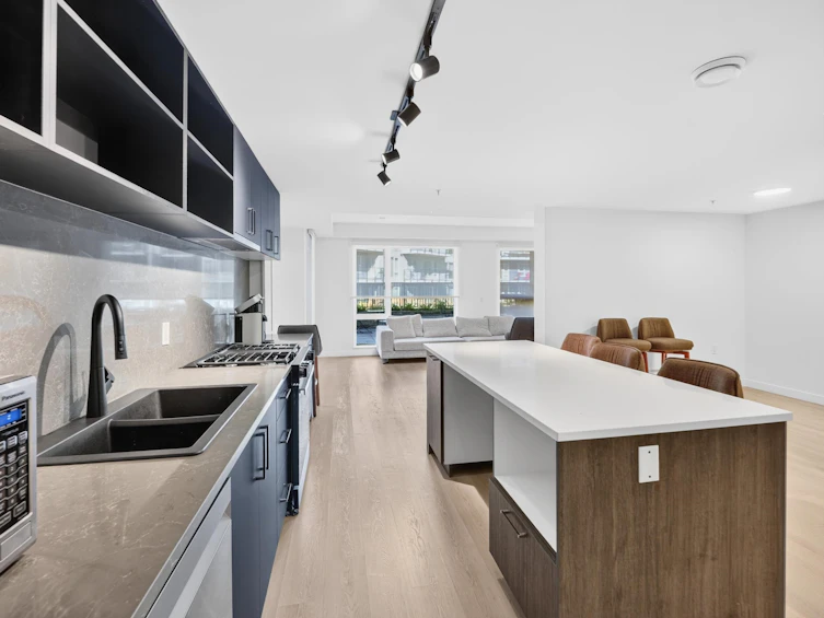 105-2002 St. George Street, Port Moody, BC, V3H 0N4 - 34