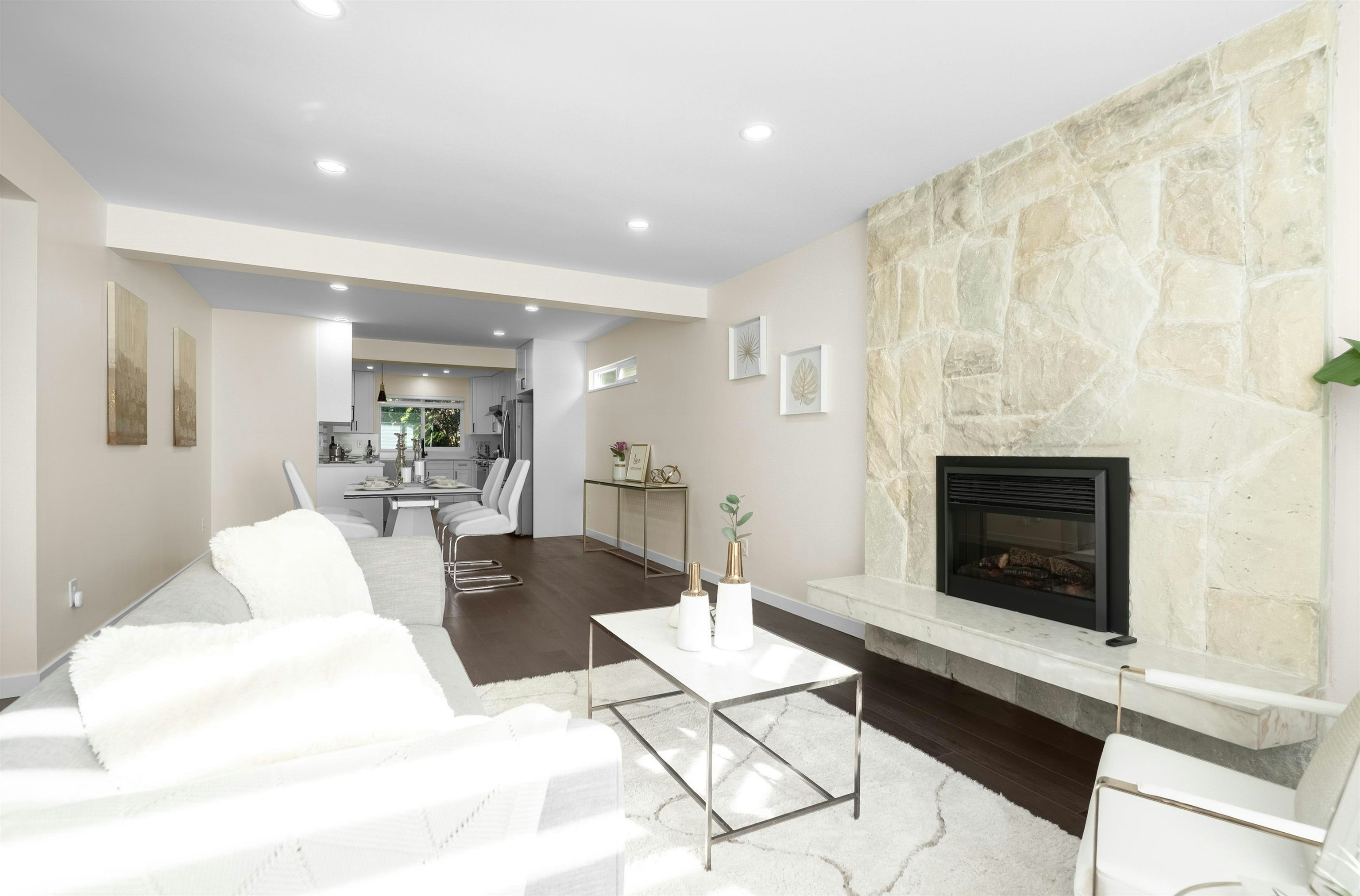10651 Canso Crescent - 3