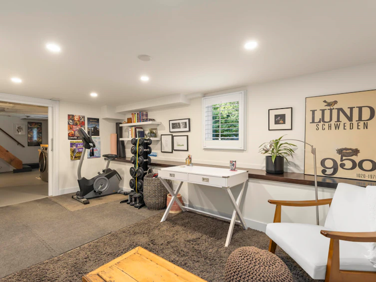 179 N Penticton Street, Vancouver, BC, V5K 3L3 - 26