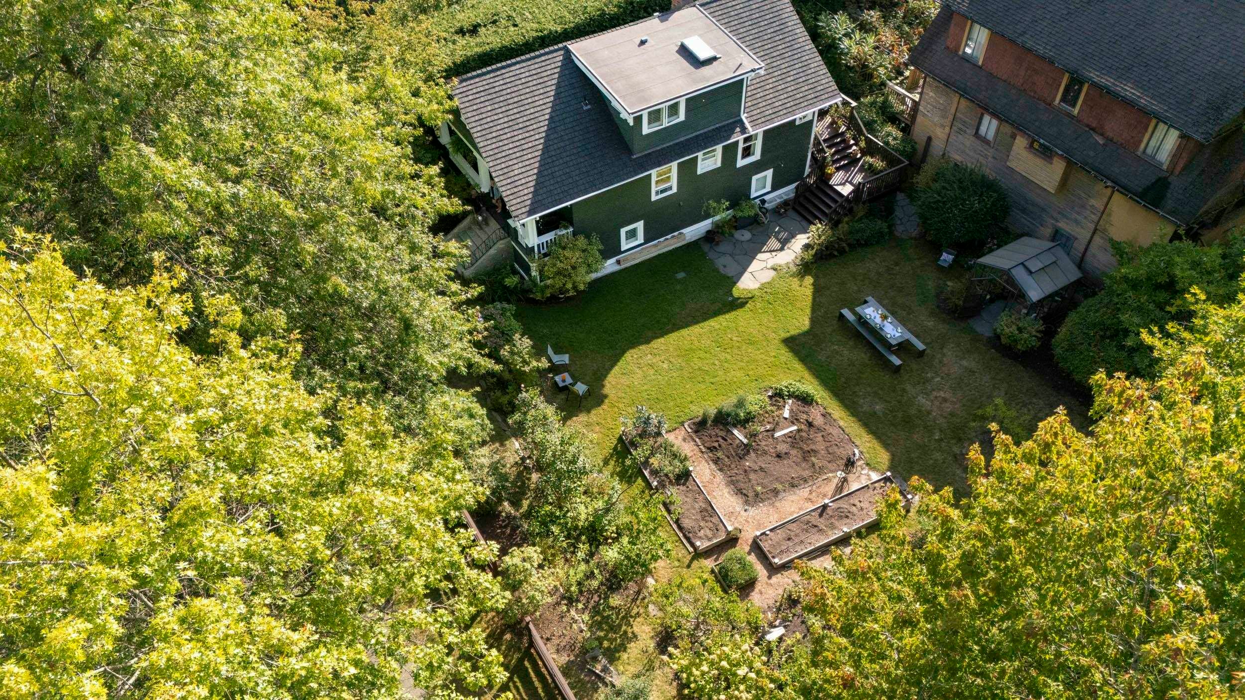 179 N Penticton Street, Vancouver, BC, V5K 3L3 - 38
