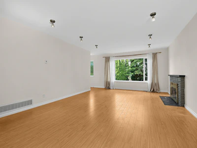 2216 E 41st Avenue - 5