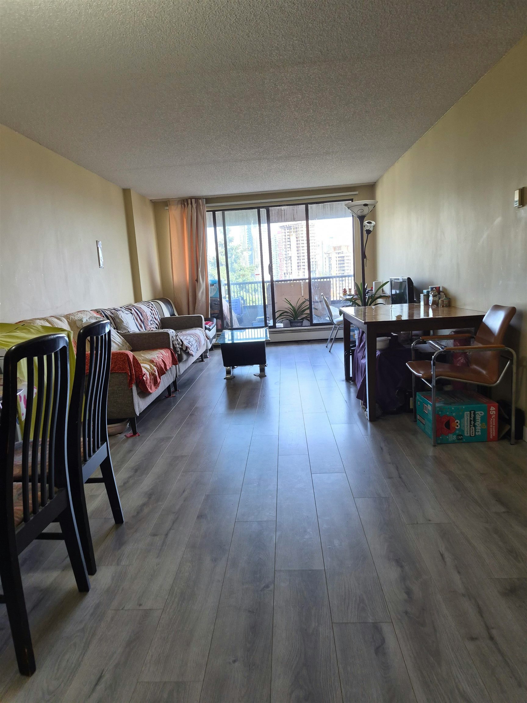 1404-6595 Willingdon Avenue, Burnaby, BC, V5H 4E5