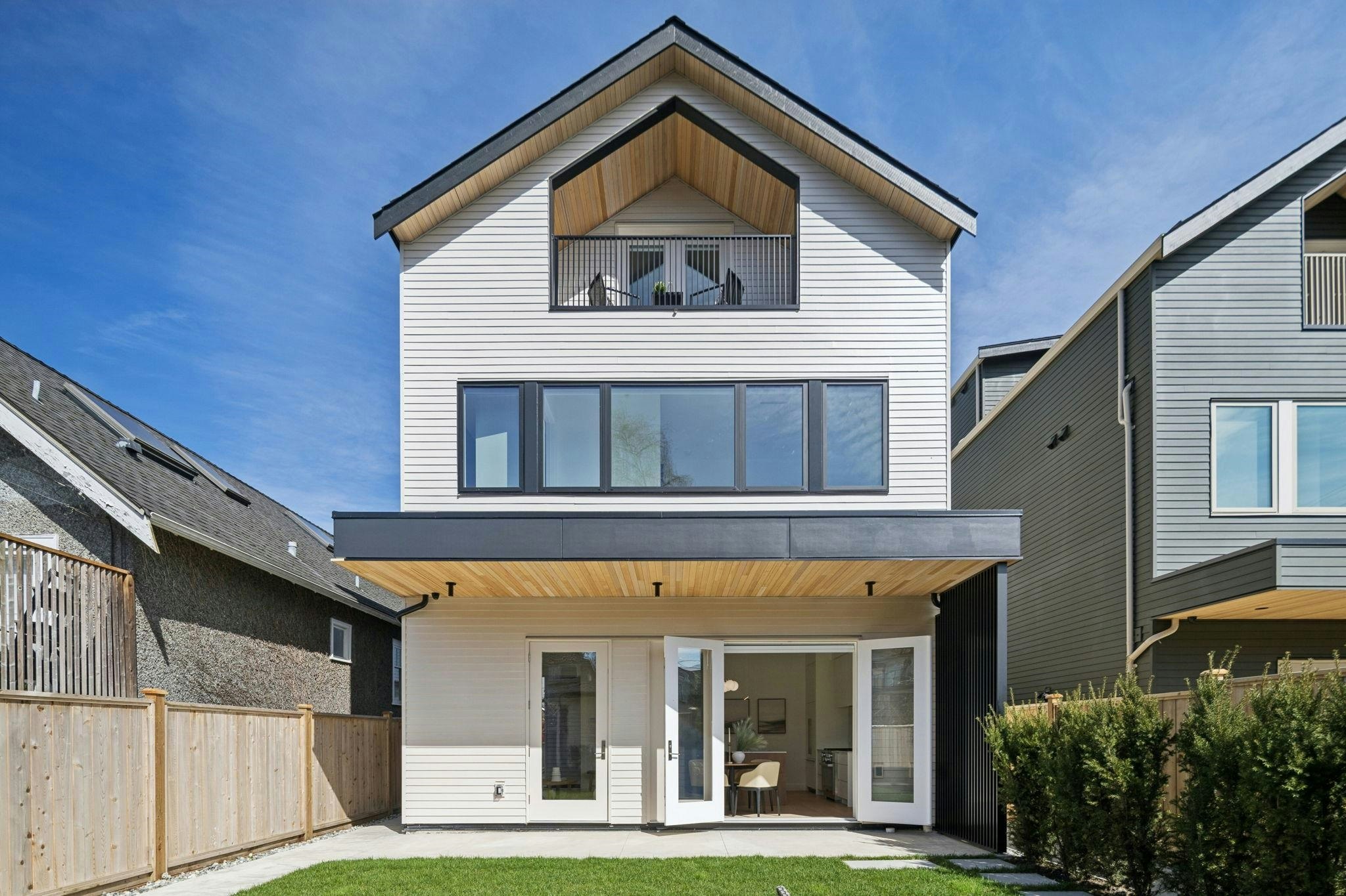 2-3648 W 20th Avenue, Vancouver, BC, V6S 1E8
