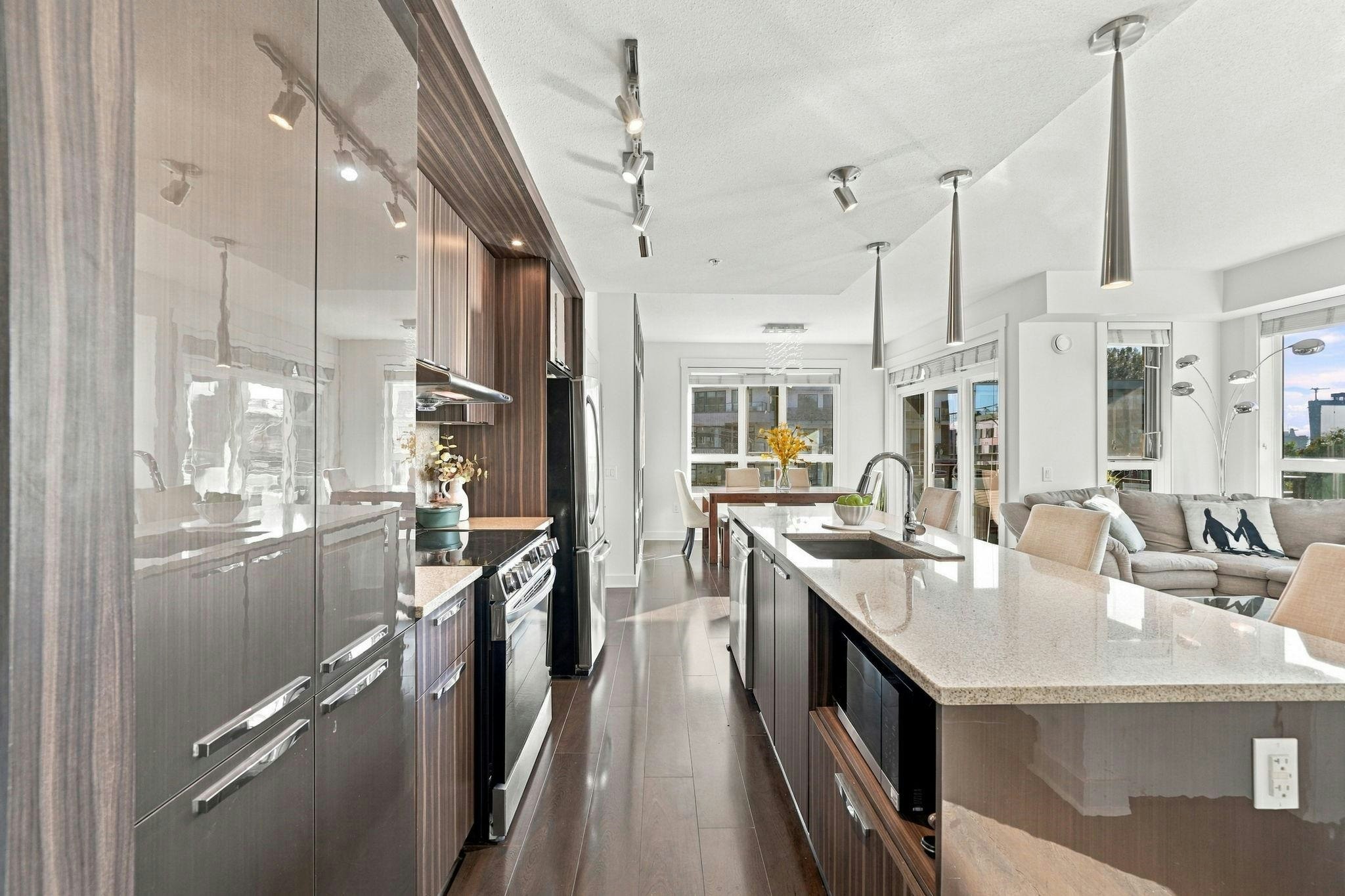 409-733 W 14th Street - 5