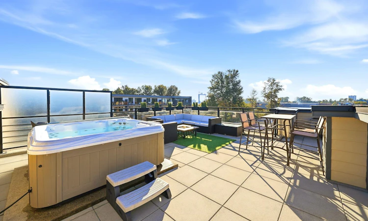 409-733 W 14th Street