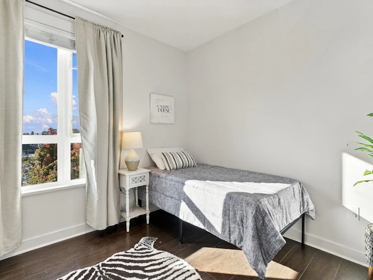 409-733 W 14th Street, North Vancouver, BC, V7M 0C6 - 23
