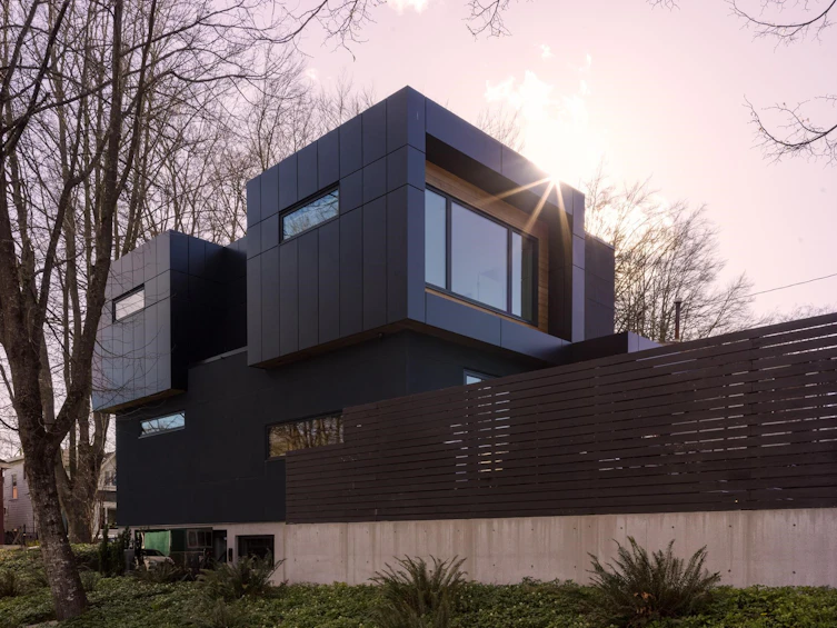 91 E 40th Avenue, Vancouver, BC, V5W 1L3