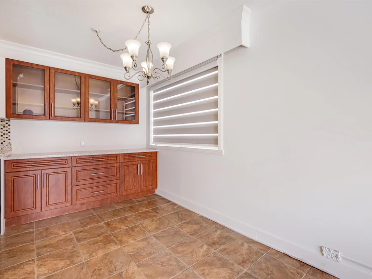 111-235 E 13th Street, North Vancouver, BC, V7L 2L6 - 9