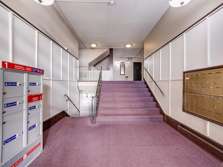 111-235 E 13th Street, North Vancouver, BC, V7L 2L6 - 25