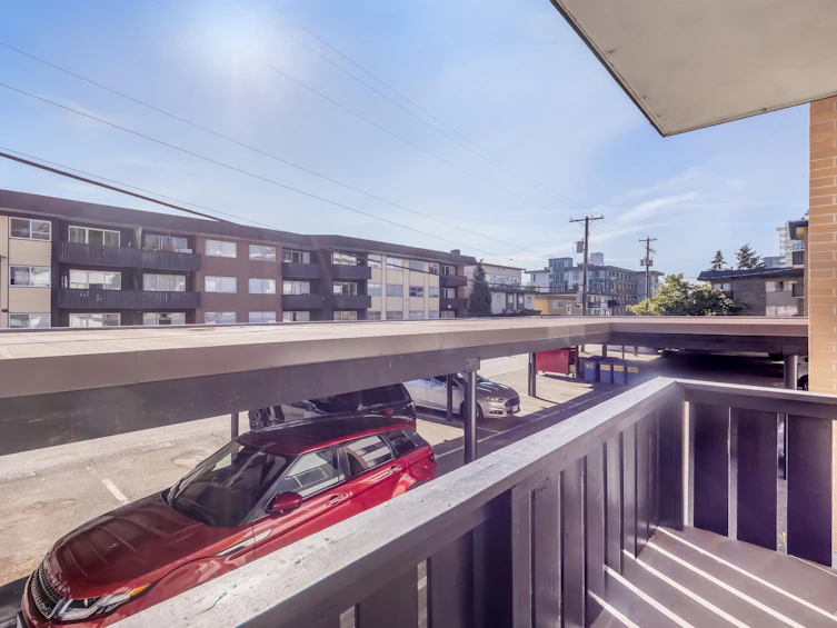 111-235 E 13th Street, North Vancouver, BC, V7L 2L6 - 32