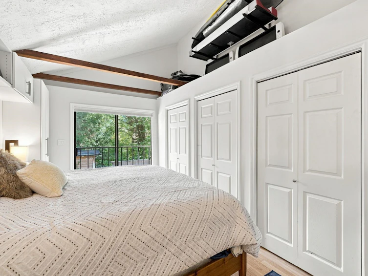 1720 Deep Cove Road, North Vancouver, BC, V7G 1S5 - 17