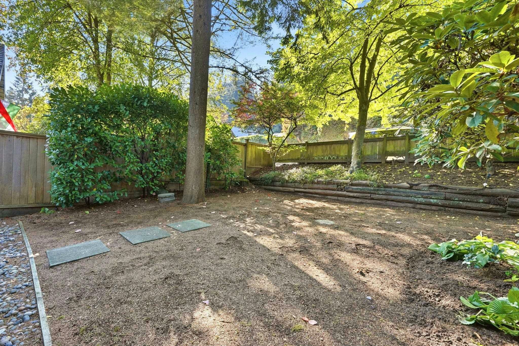1720 Deep Cove Road, North Vancouver, BC, V7G 1S5 - 37