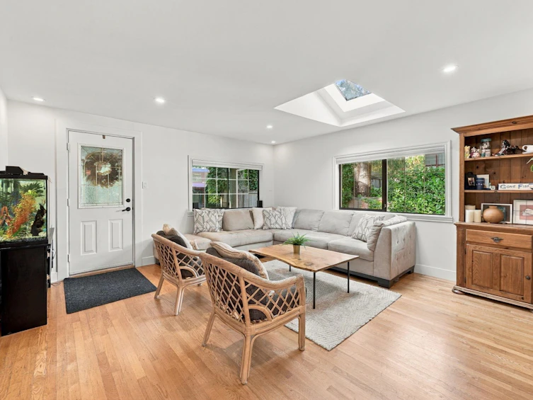 1720 Deep Cove Road, North Vancouver, BC, V7G 1S5 - 9