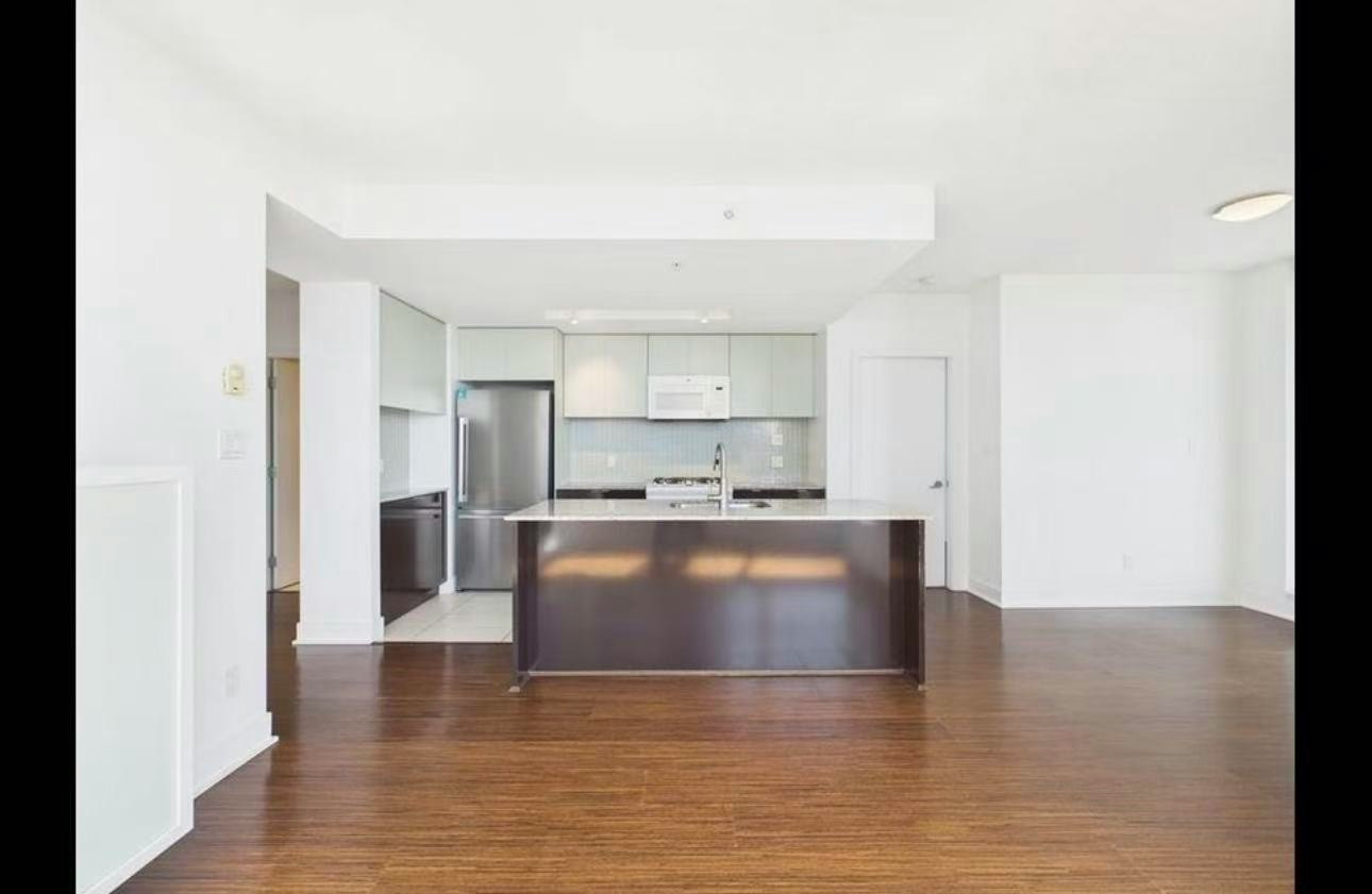 4808 Hazel Street, Burnaby, BC, V5H 0A2 - 2