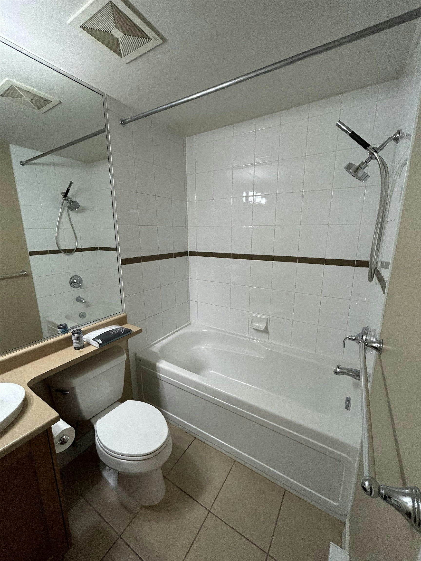 157-7388 Macpherson Avenue, Burnaby, BC, V5J 0A1 - 11