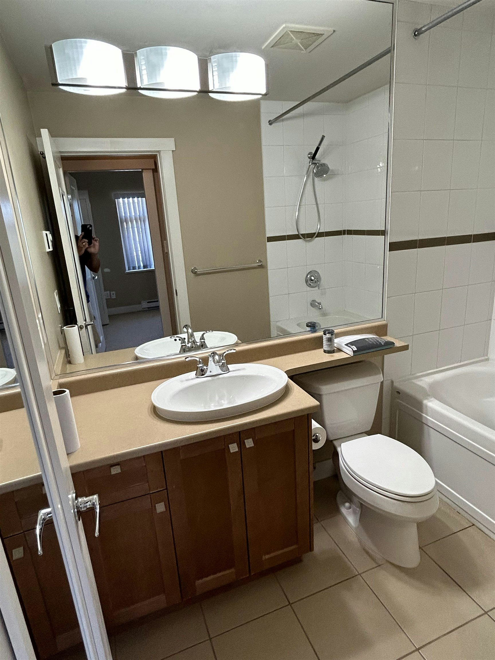 157-7388 Macpherson Avenue, Burnaby, BC, V5J 0A1 - 10