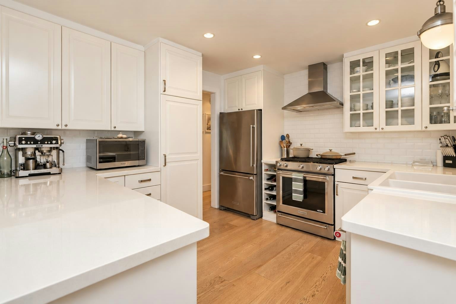 1361 E 15th Street, North Vancouver, BC, V7J 1K9 - 10