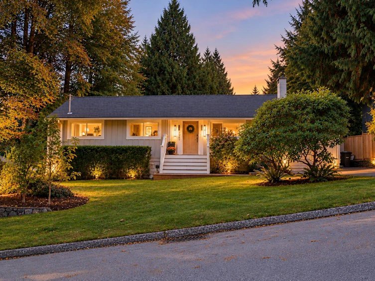 1361 E 15th Street, North Vancouver, BC, V7J 1K9