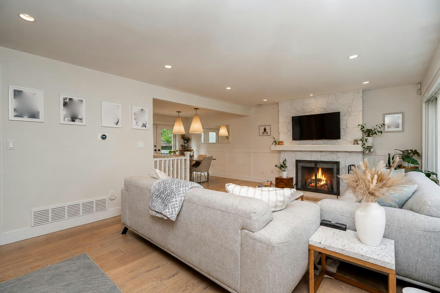 1361 E 15th Street, North Vancouver, BC, V7J 1K9 - 5