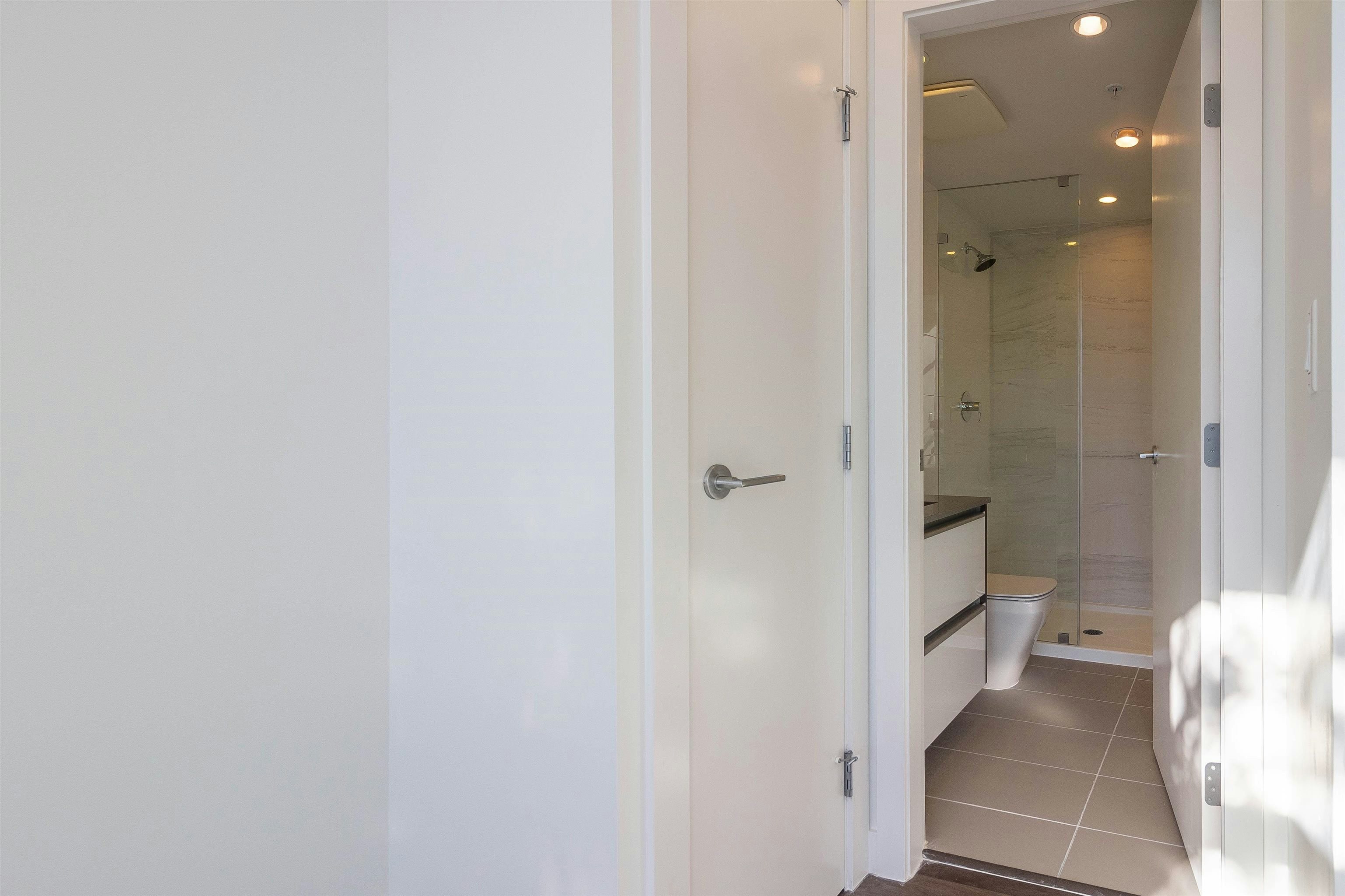 506-6098 Station Street, Burnaby, BC, V5H 0H4 - 12