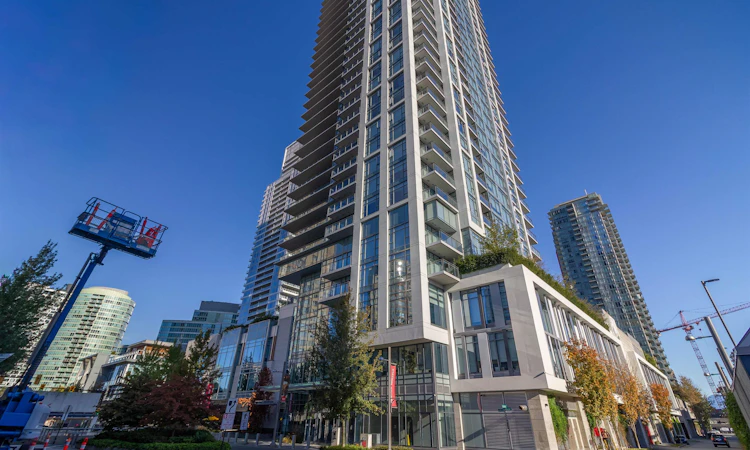 506-6098 Station Street