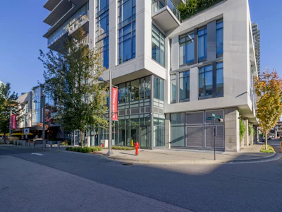 506-6098 Station Street - 2