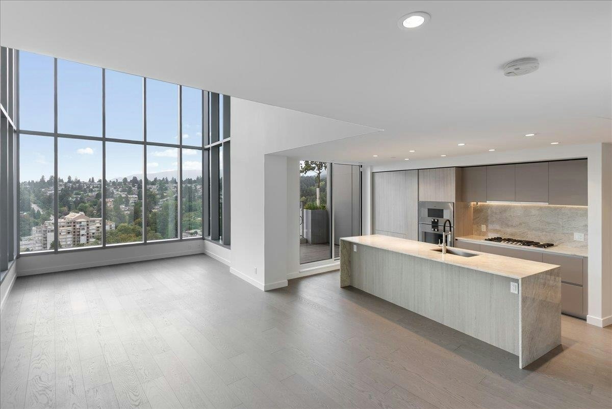 2406-1500 Fern Street, North Vancouver, BC, V7J 0E6 - 7