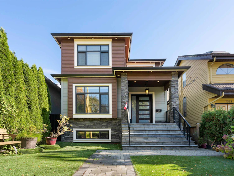 7380 Ontario Street, Vancouver, BC, V5X 3B8 - 23