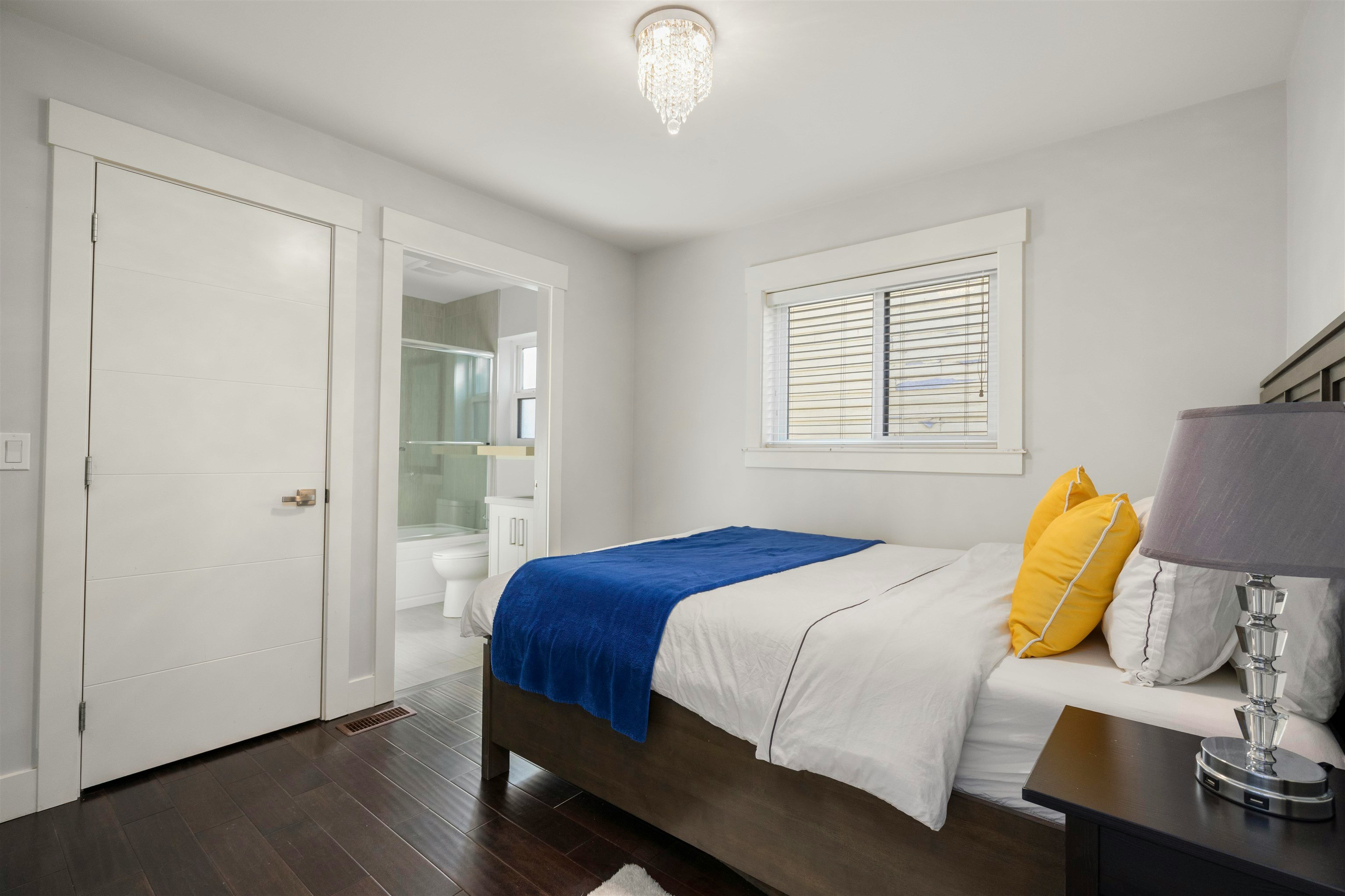 7380 Ontario Street, Vancouver, BC, V5X 3B8 - 19