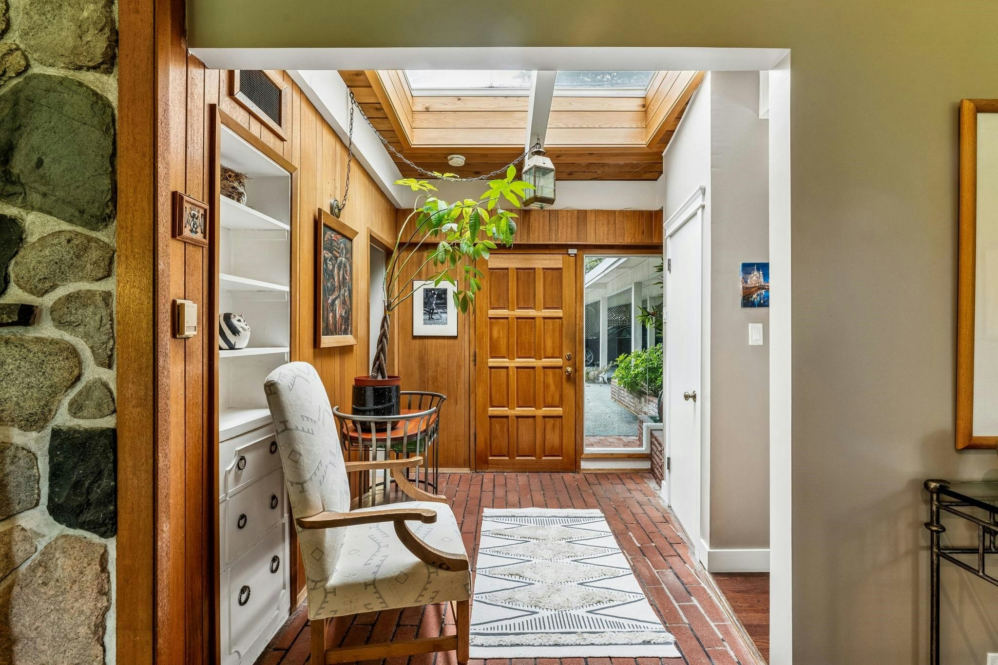 455 Macbeth Crescent - 5