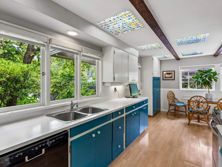 455 Macbeth Crescent, West Vancouver, BC, V7T 1V8 - 9