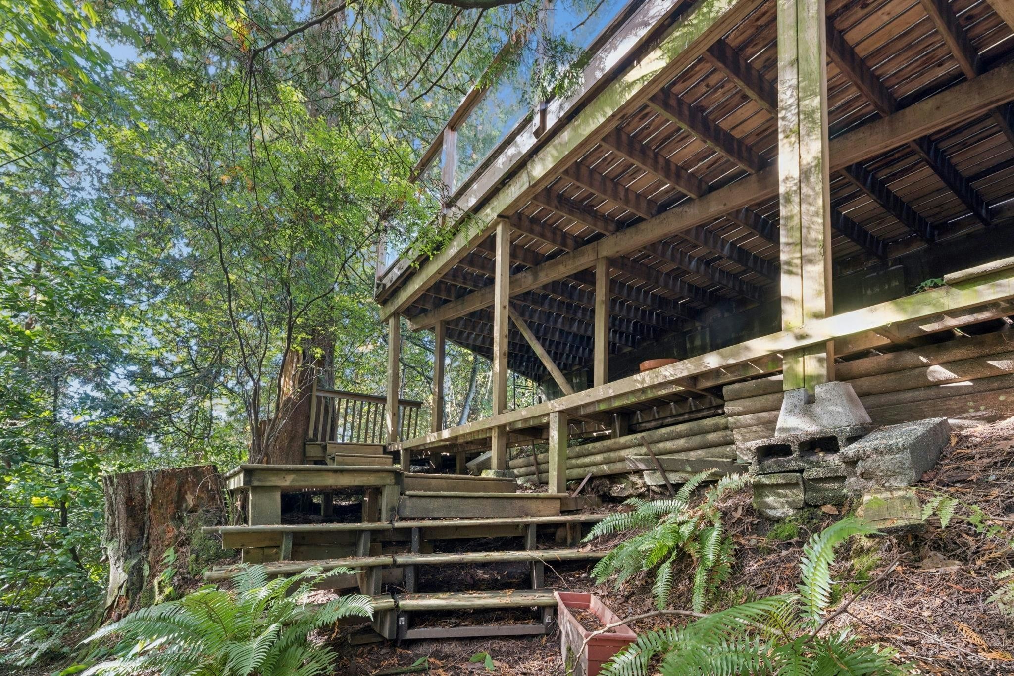 455 Macbeth Crescent, West Vancouver, BC, V7T 1V8 - 35