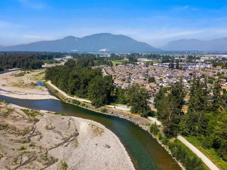 5482 Peach Road, Chilliwack, BC, V2R 0X7 - 40