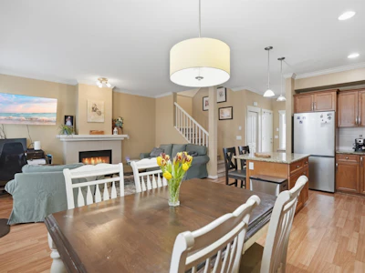 7-4910 Central Avenue - 3