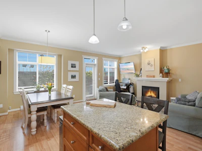 7-4910 Central Avenue - 2