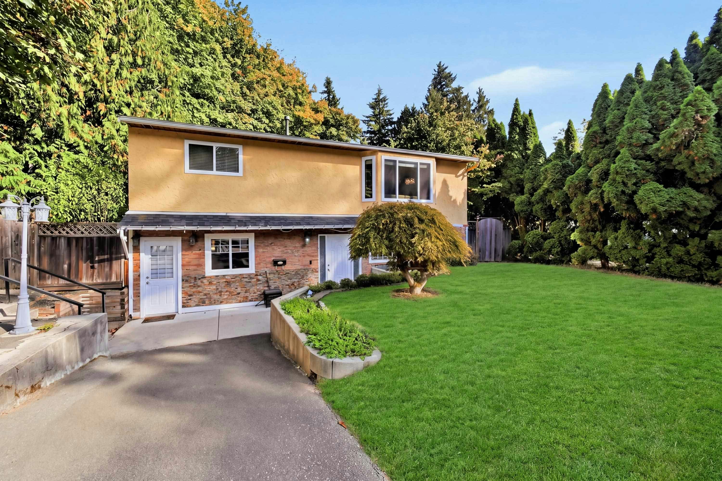 7596 143 Street, Surrey, BC, V3W 5P3