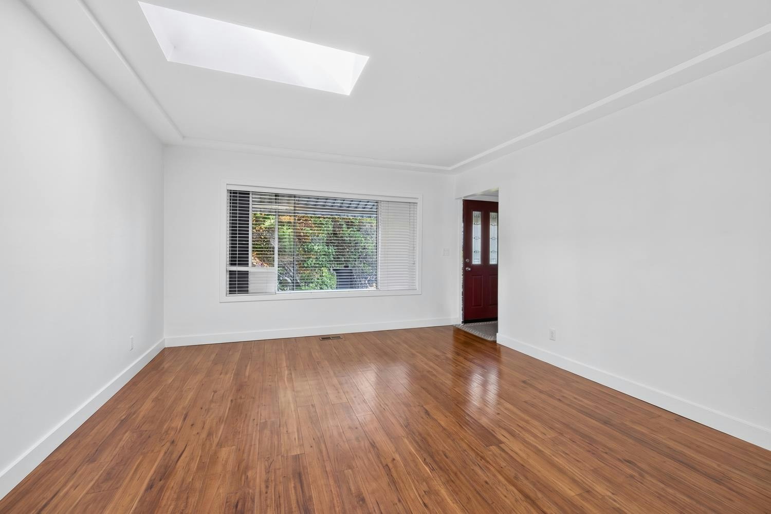 3960 Nootka Street, Vancouver, BC, V5R 2C9 - 4