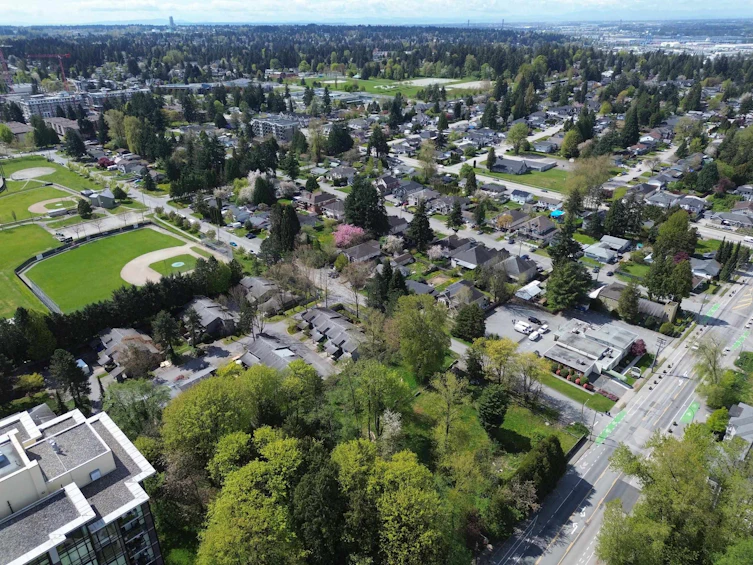 1405-13383 108th Avenue, Surrey, BC, V3T 5T6 - 13