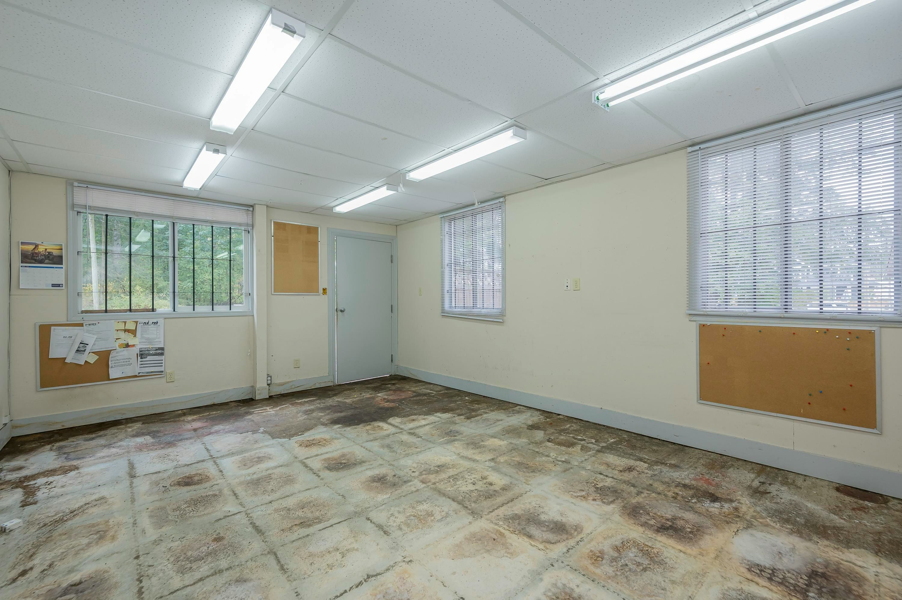 3381 208 Street, Langley, BC, V2Z 2C5 - 33