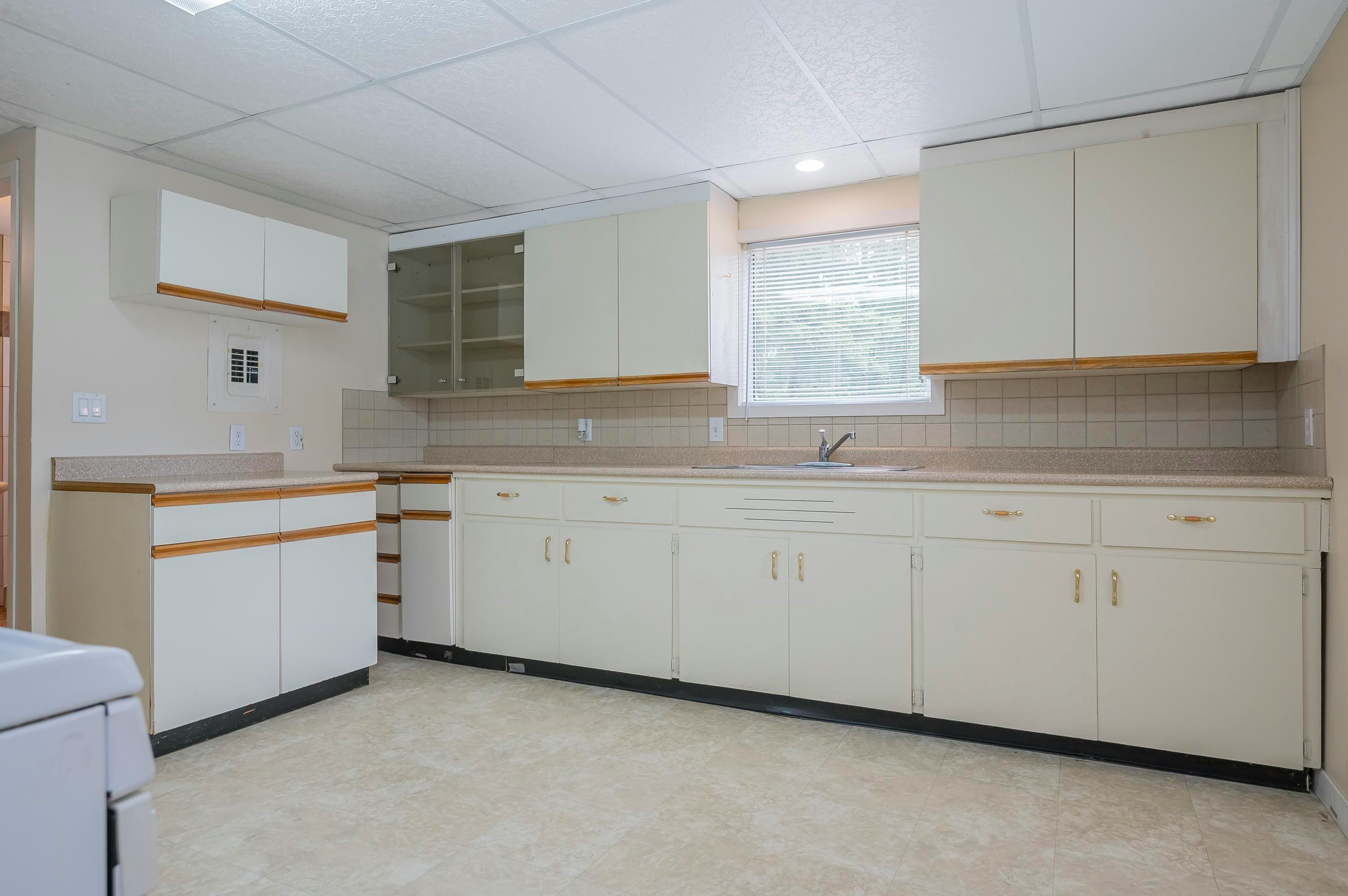 3381 208 Street, Langley, BC, V2Z 2C5 - 8