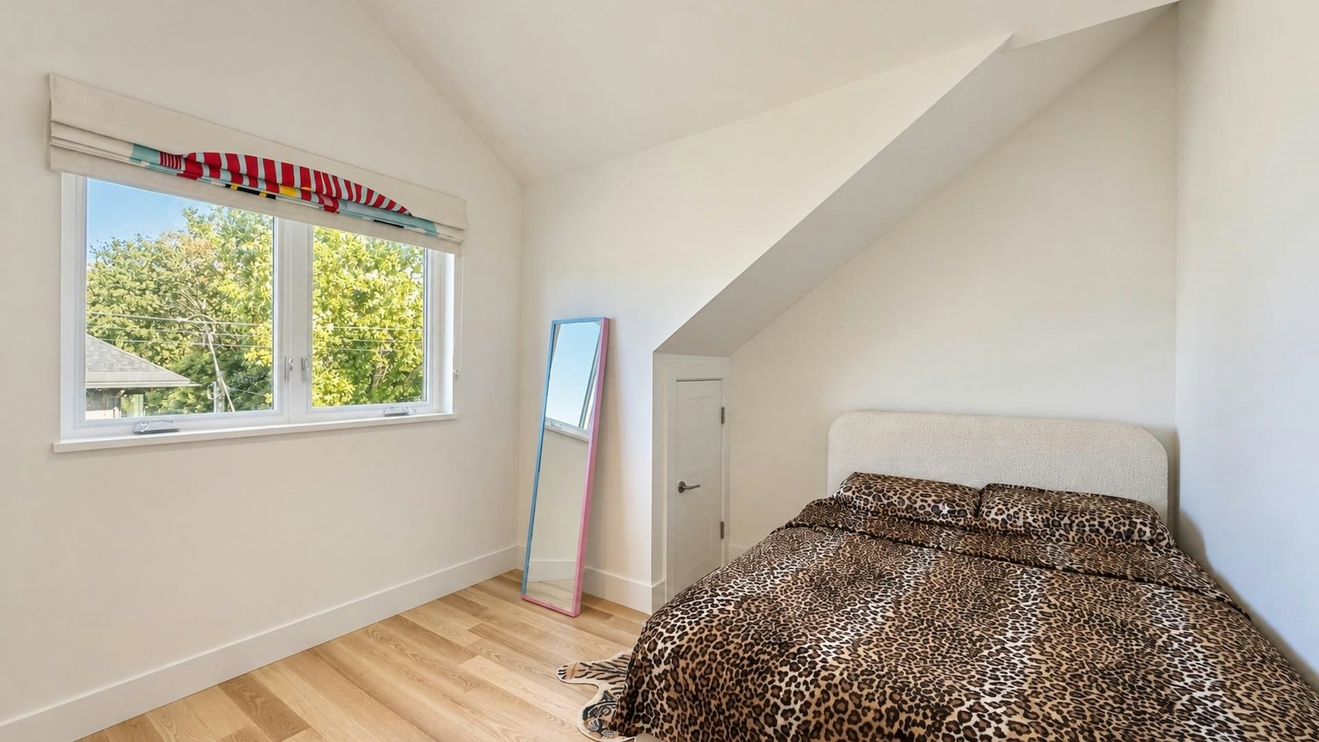 80 E 22nd Avenue, Vancouver, BC, V5V 1T4 - 26