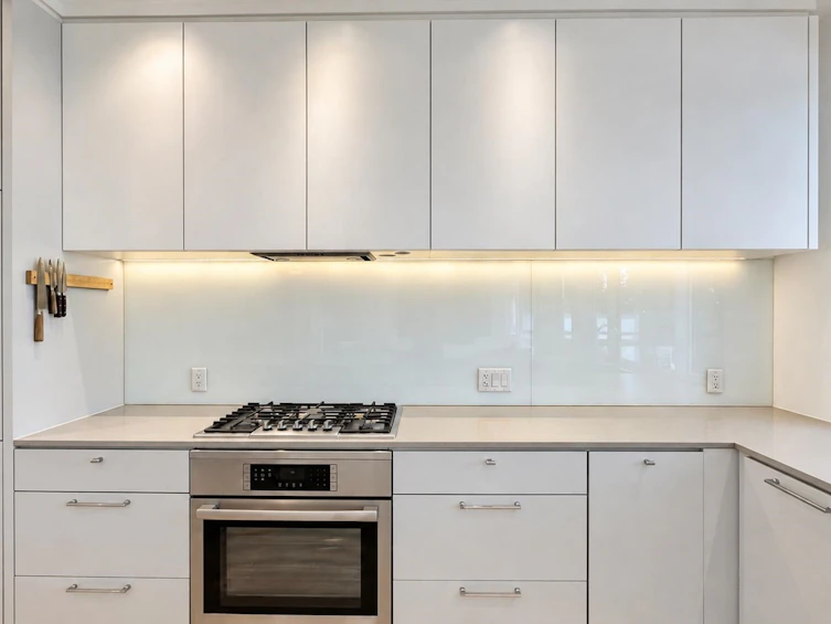 80 E 22nd Avenue, Vancouver, BC, V5V 1T4 - 10
