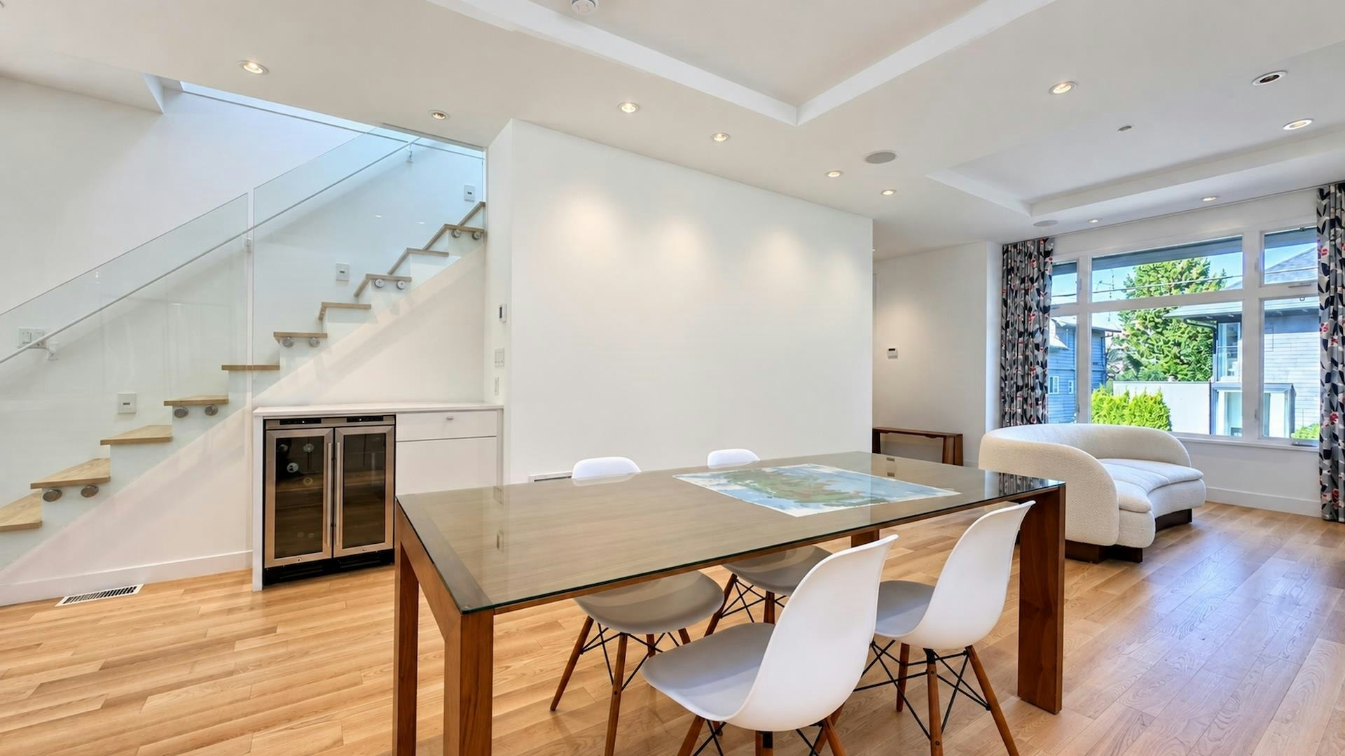 80 E 22nd Avenue - 5