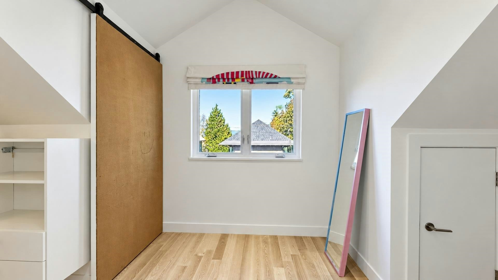 80 E 22nd Avenue, Vancouver, BC, V5V 1T4 - 27